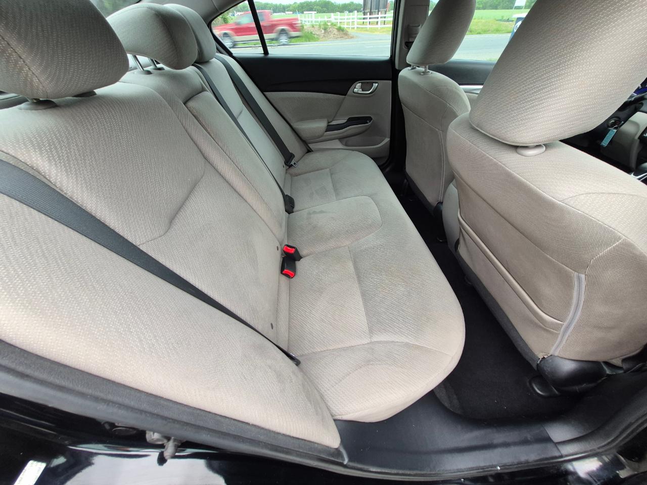 Honda Civic EX Sedan 5-Speed AT 2013