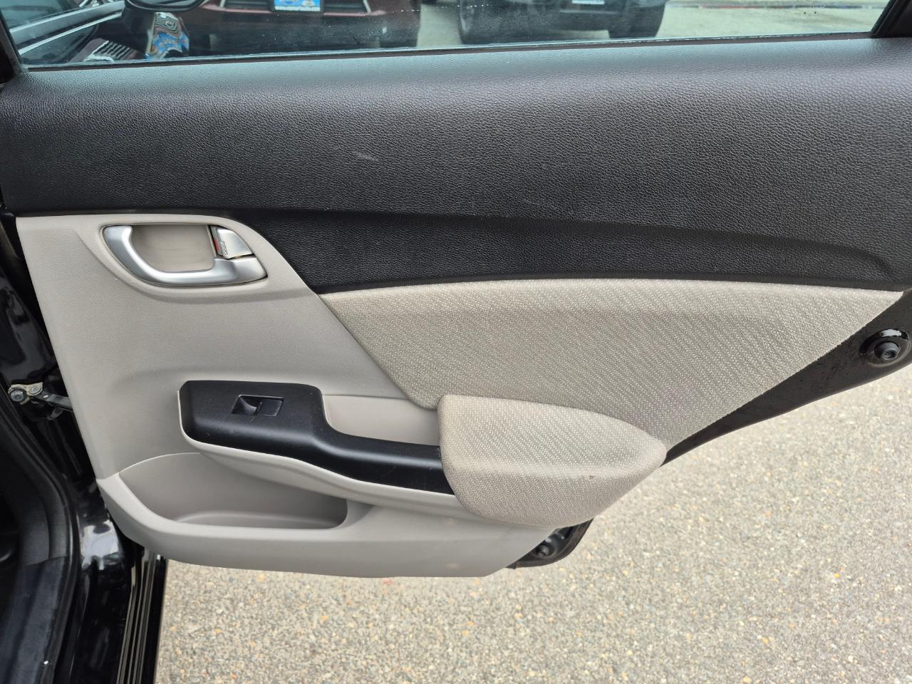 Honda Civic EX Sedan 5-Speed AT 2013