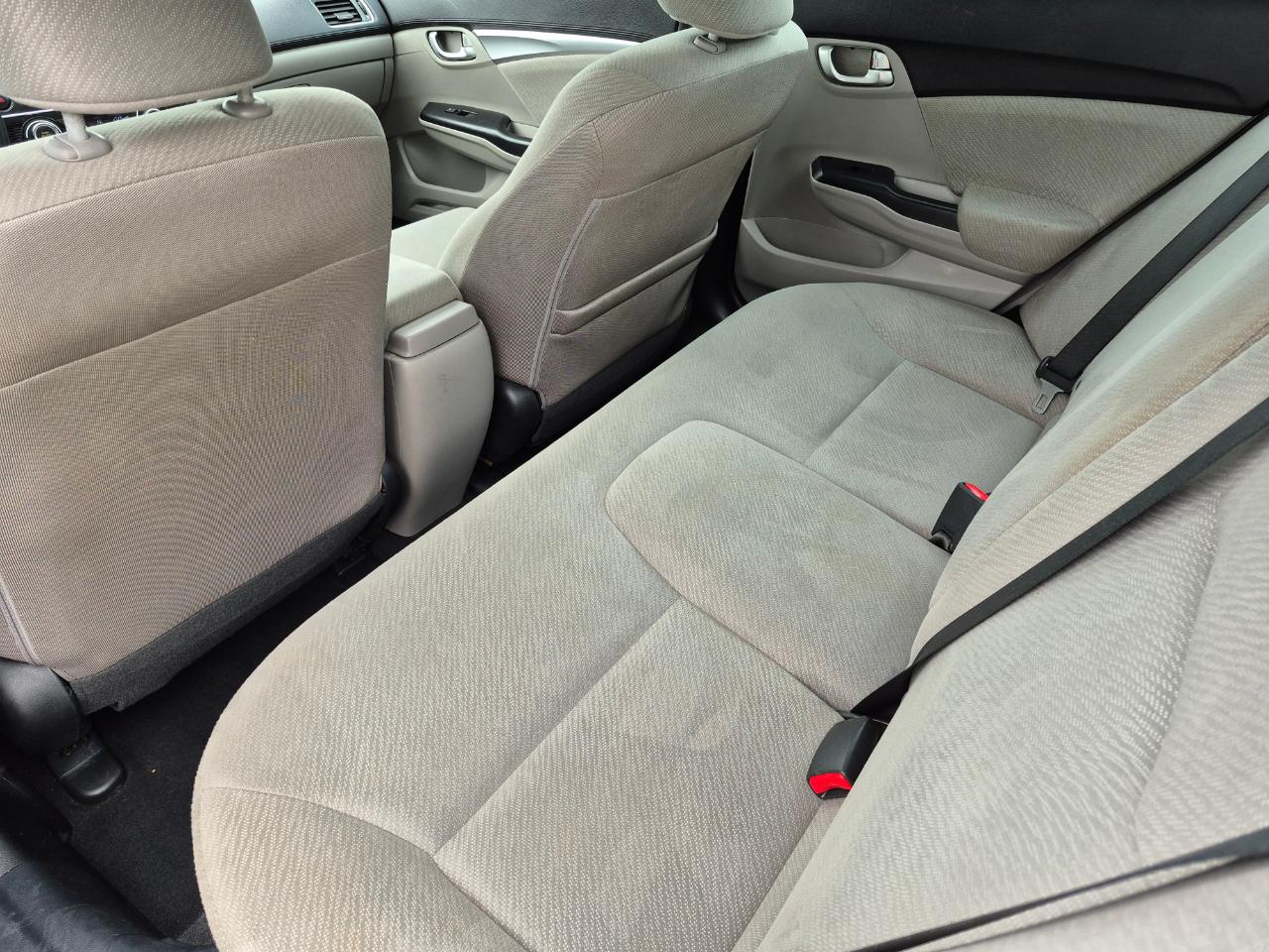 Honda Civic EX Sedan 5-Speed AT 2013