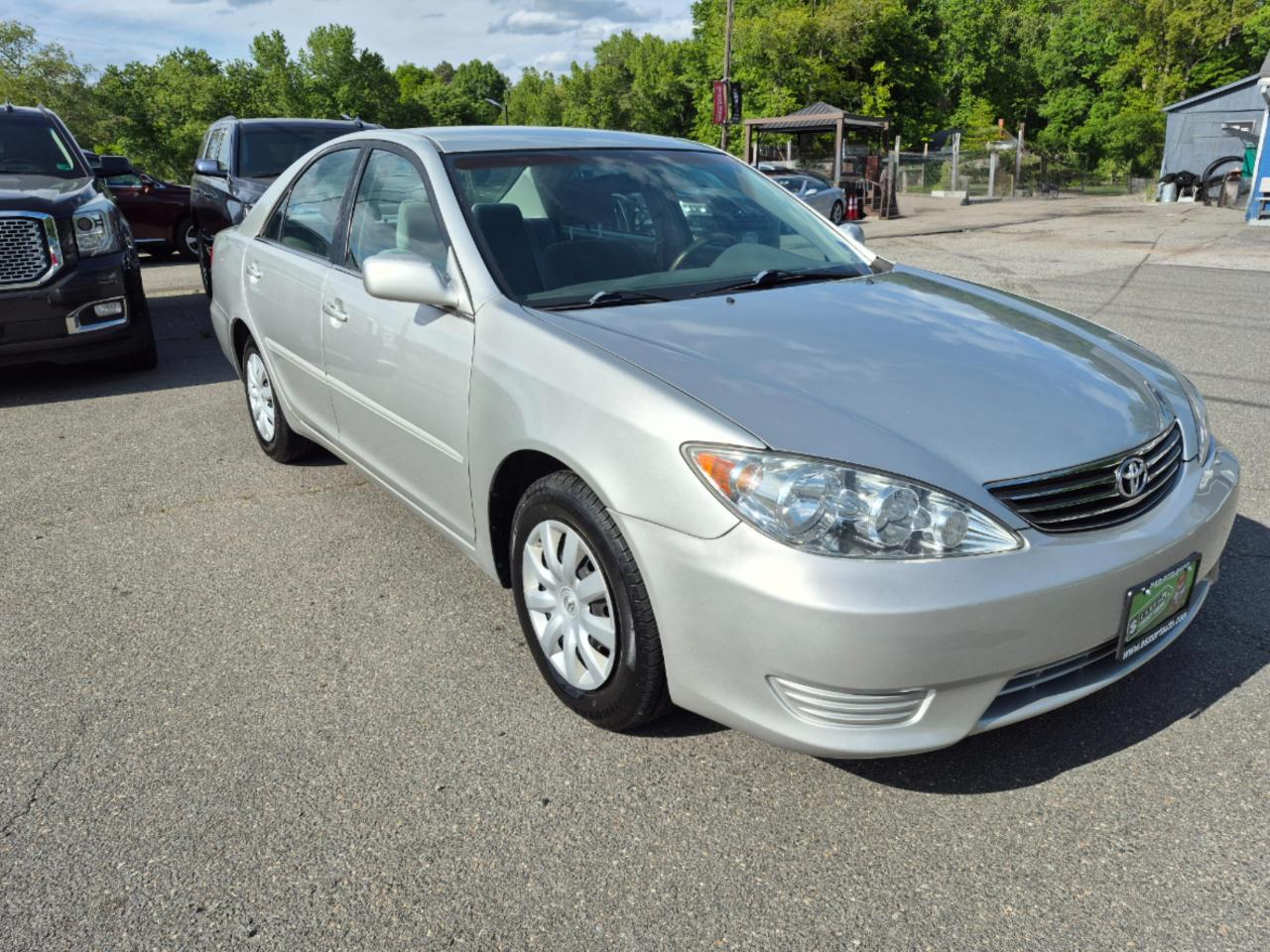 Toyota Camry Standard 2006