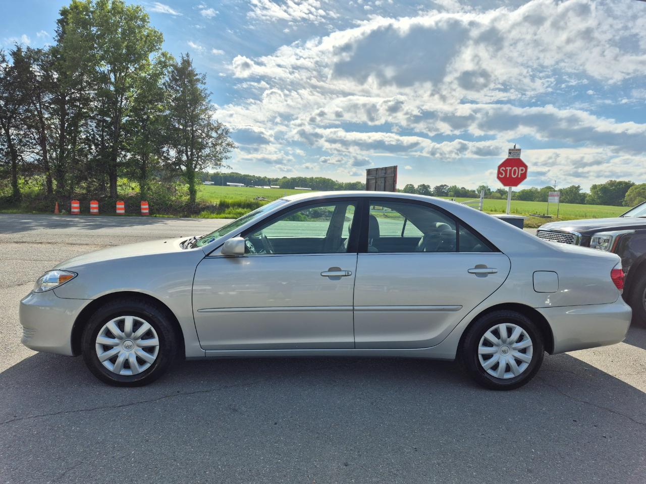 Toyota Camry Standard 2006