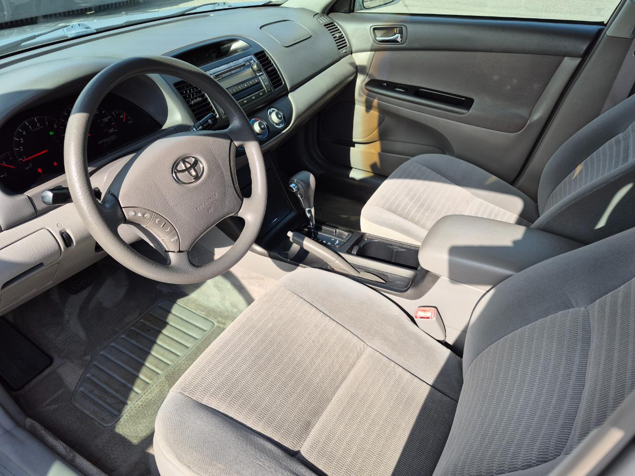Toyota Camry Standard 2006