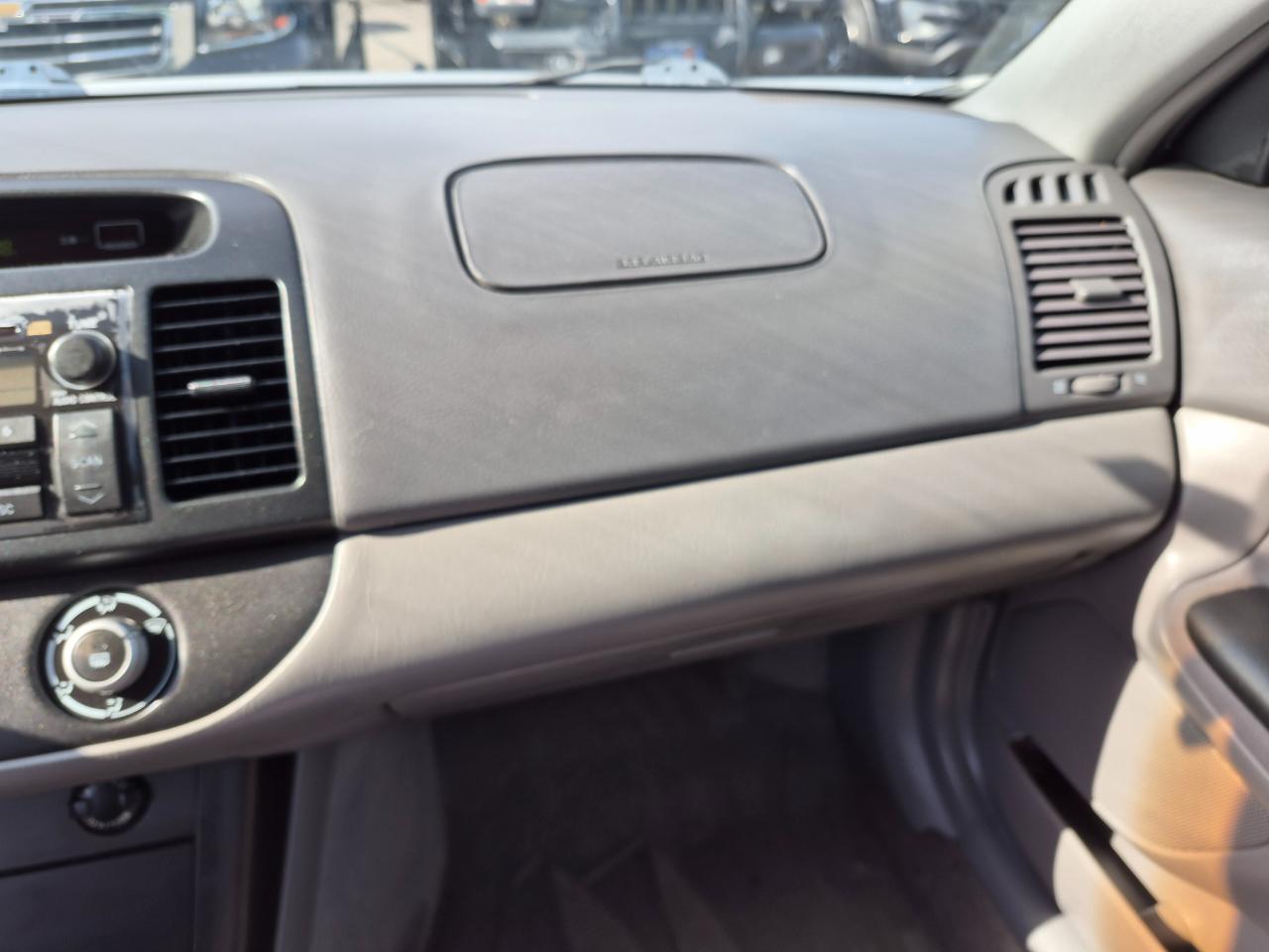 Toyota Camry Standard 2006