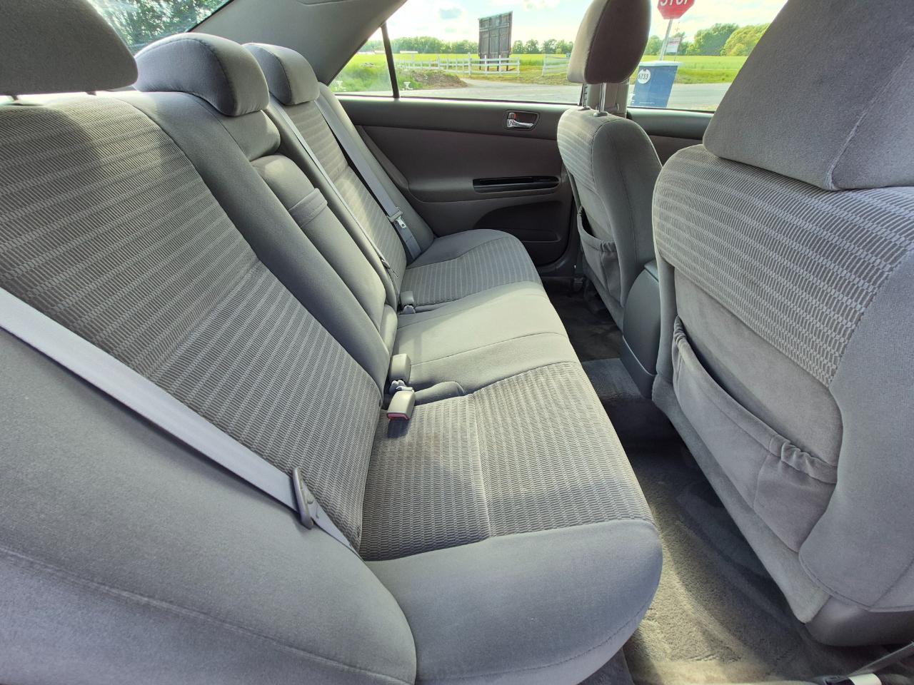 Toyota Camry Standard 2006