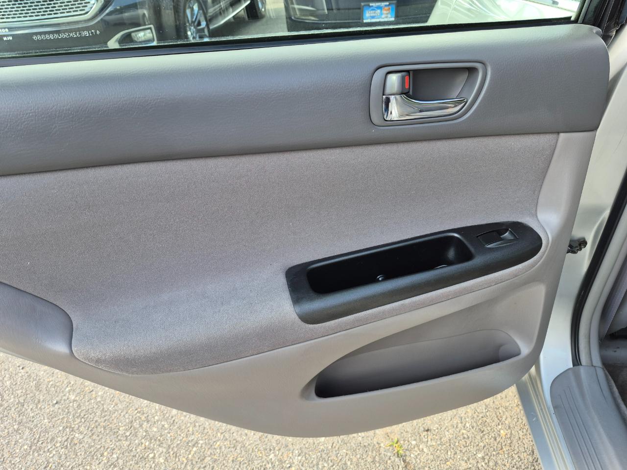 Toyota Camry Standard 2006