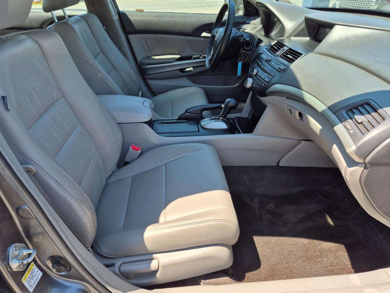 Honda Accord EX-L Sedan AT 2009