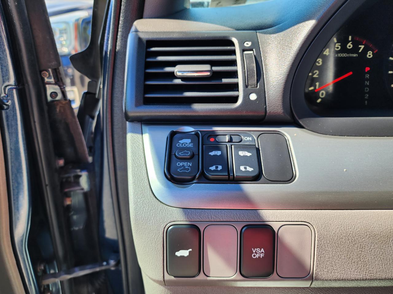 Honda Odyssey EX-L w/ DVD 2009