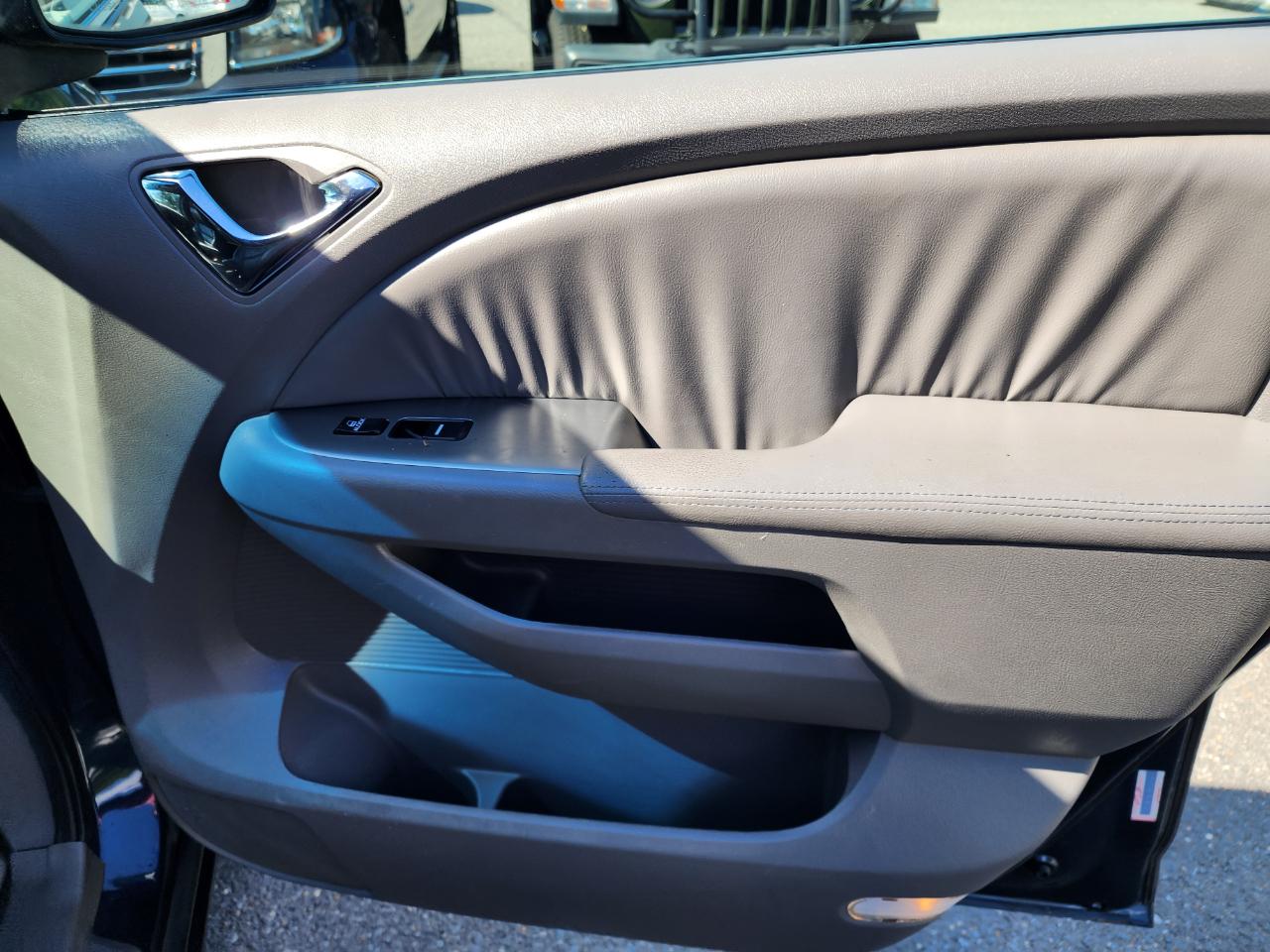 Honda Odyssey EX-L w/ DVD 2009