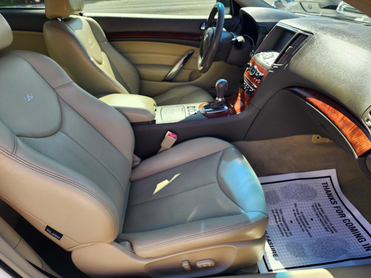 Infiniti G37 Base 2008