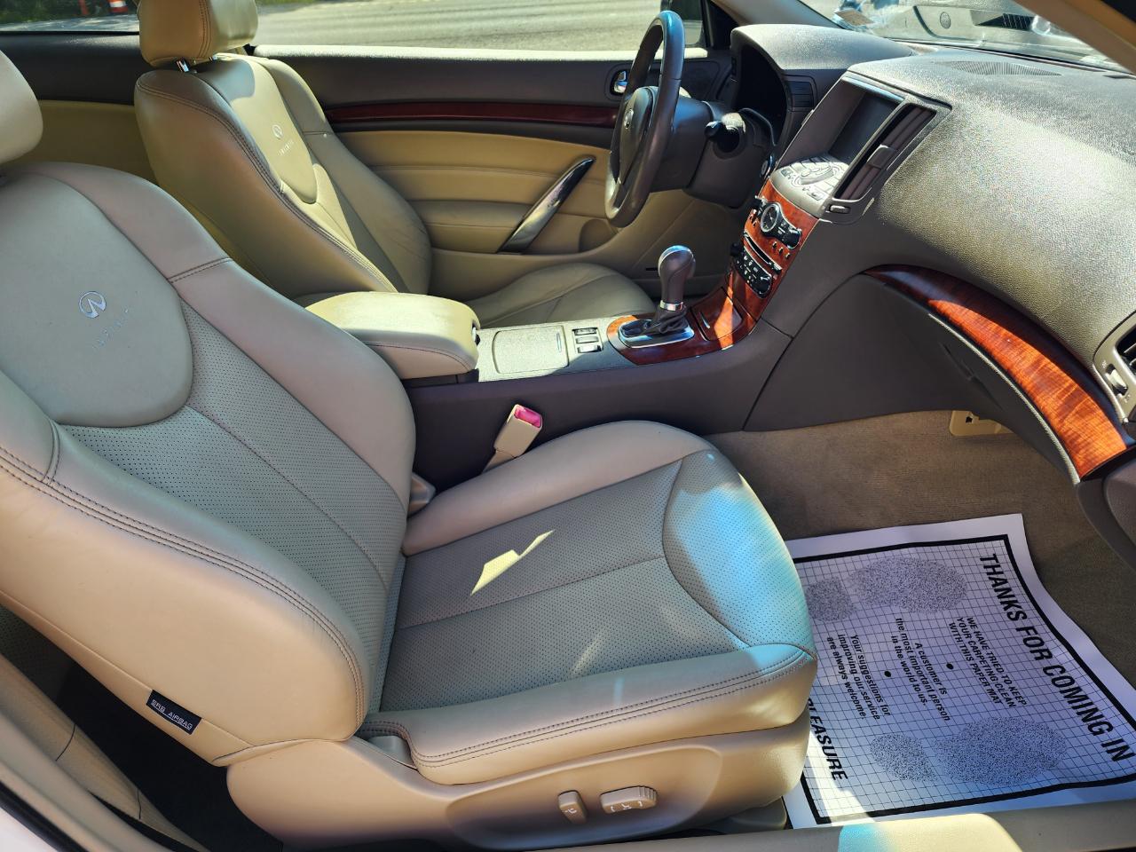 Infiniti G37 Base 2008