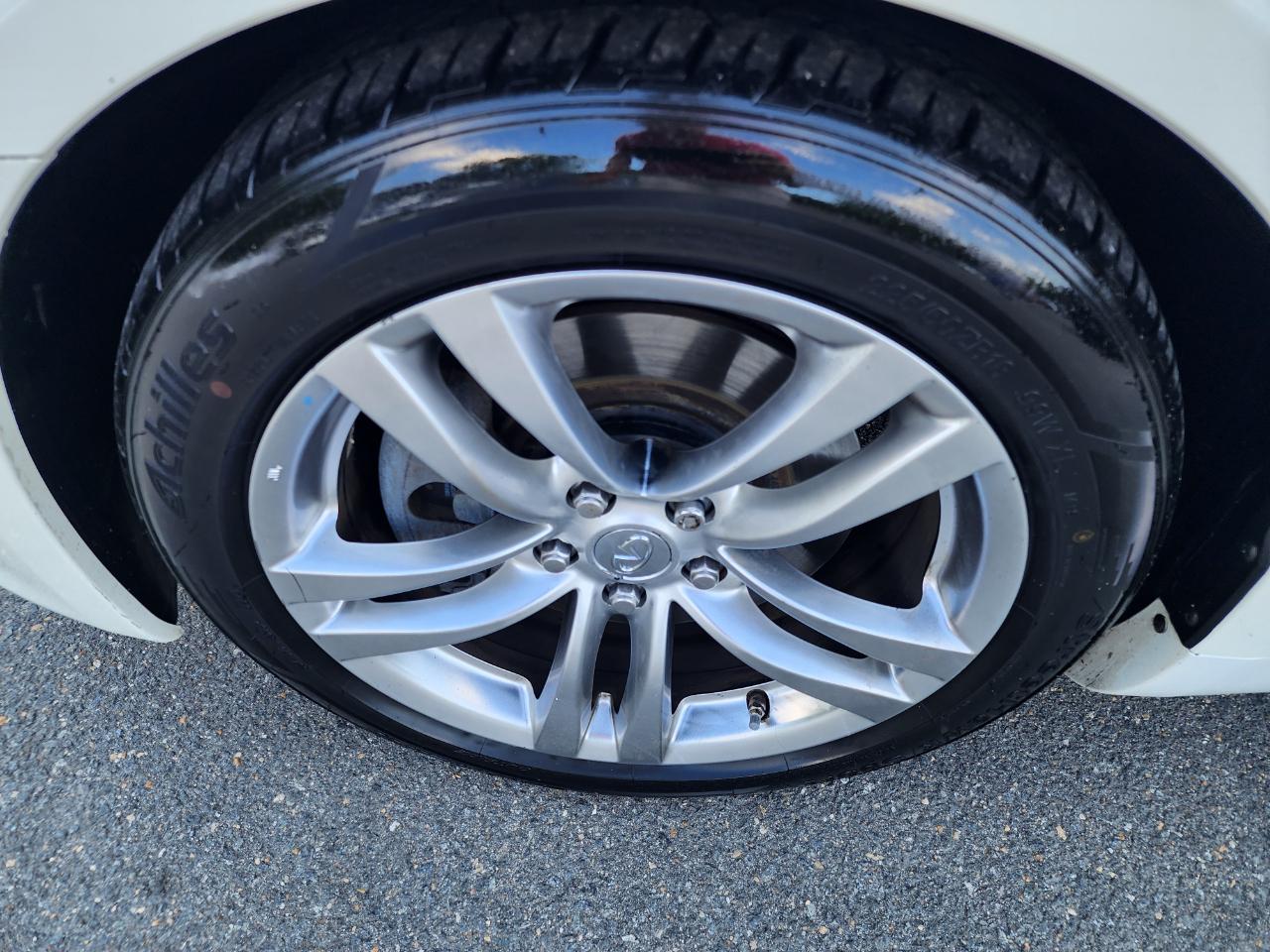 Infiniti G37 Base 2008