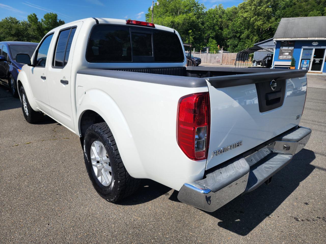 Nissan Frontier SV Crew Cab V6 2019
