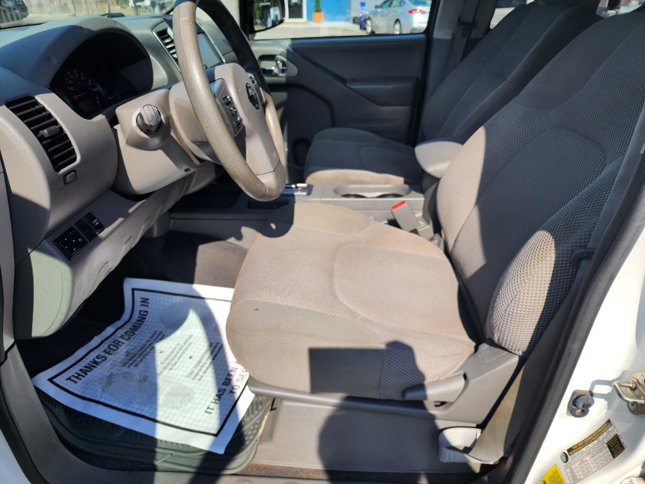 Nissan Frontier SV Crew Cab V6 2019