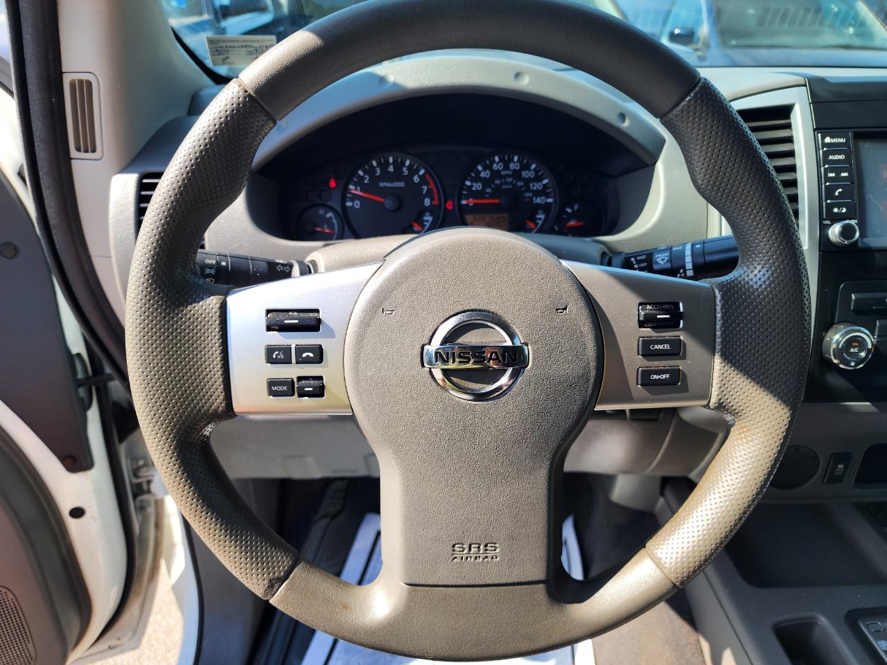 Nissan Frontier SV Crew Cab V6 2019