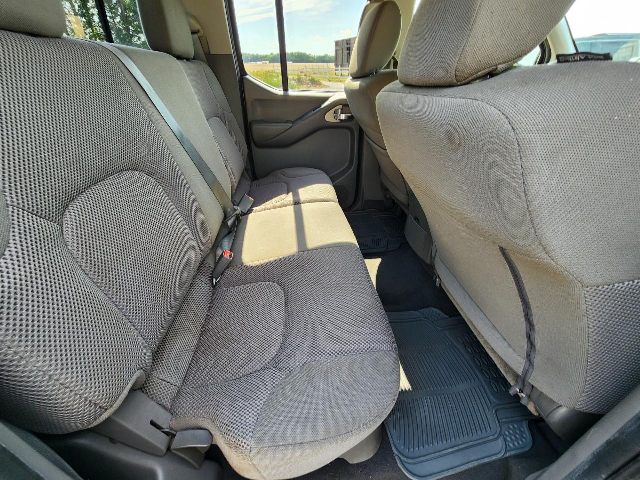 Nissan Frontier SV Crew Cab V6 2019