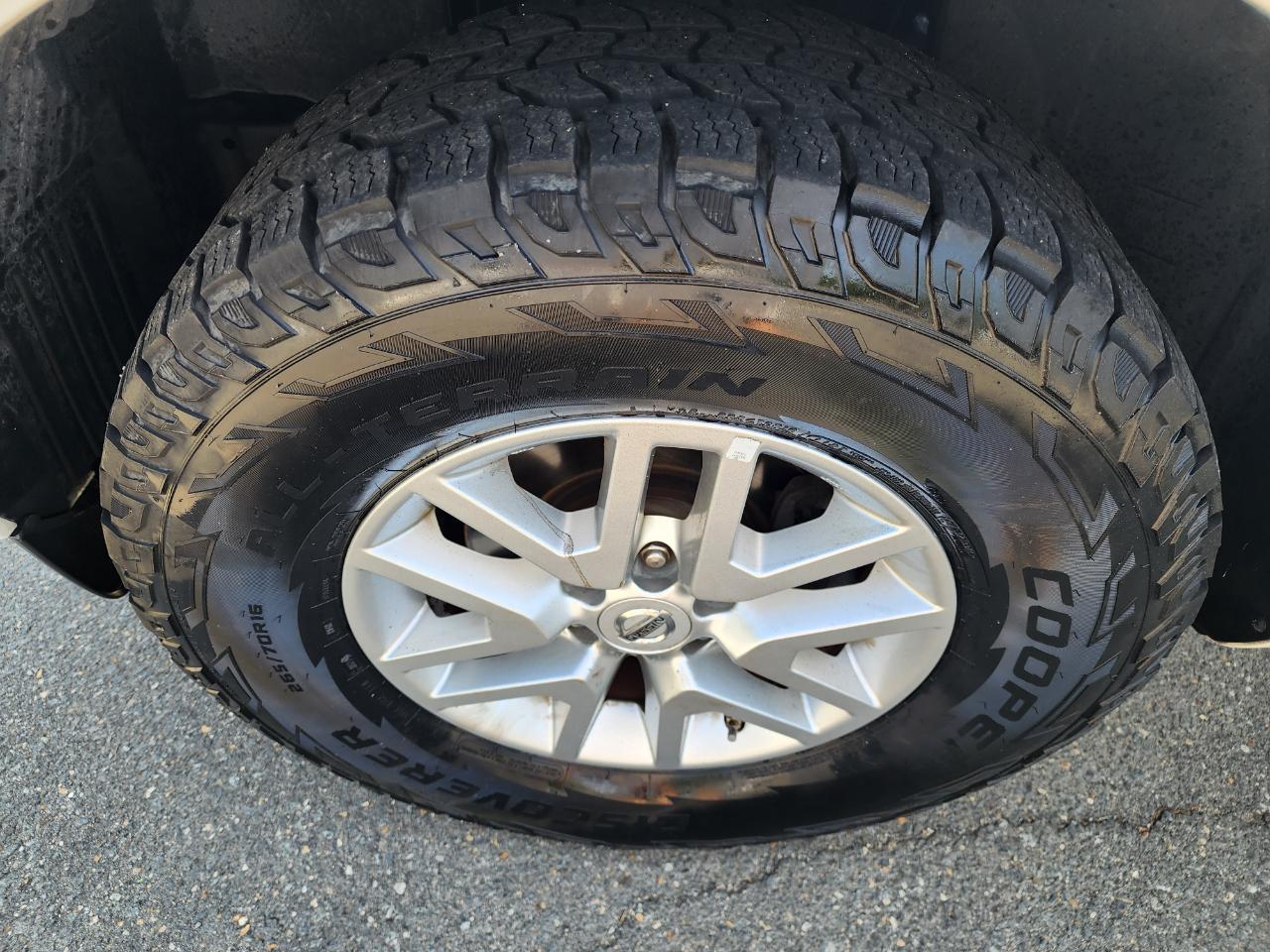 Nissan Frontier SV Crew Cab V6 2019