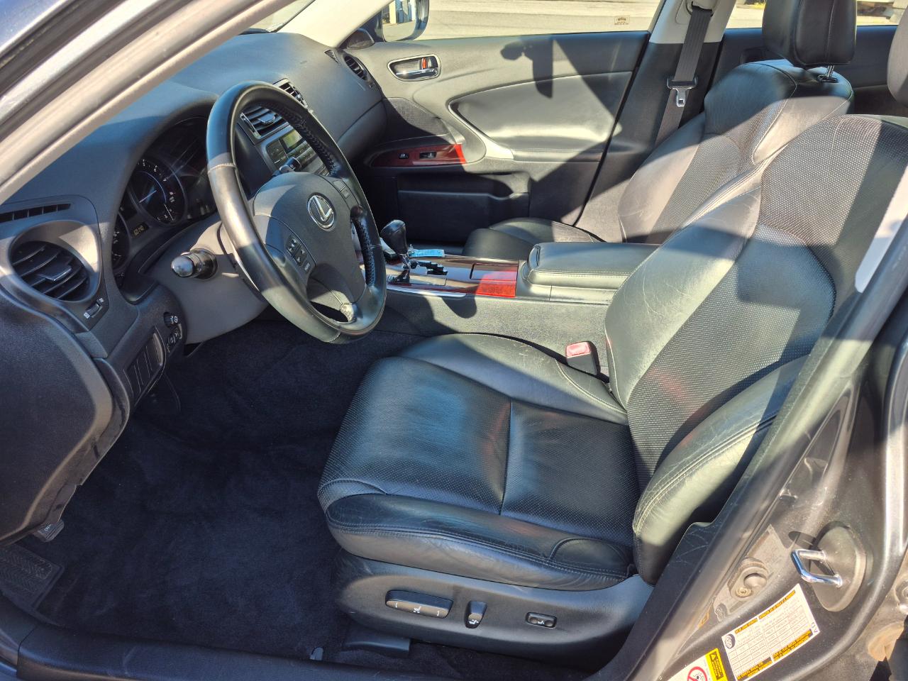 Lexus IS 250 RWD 2006