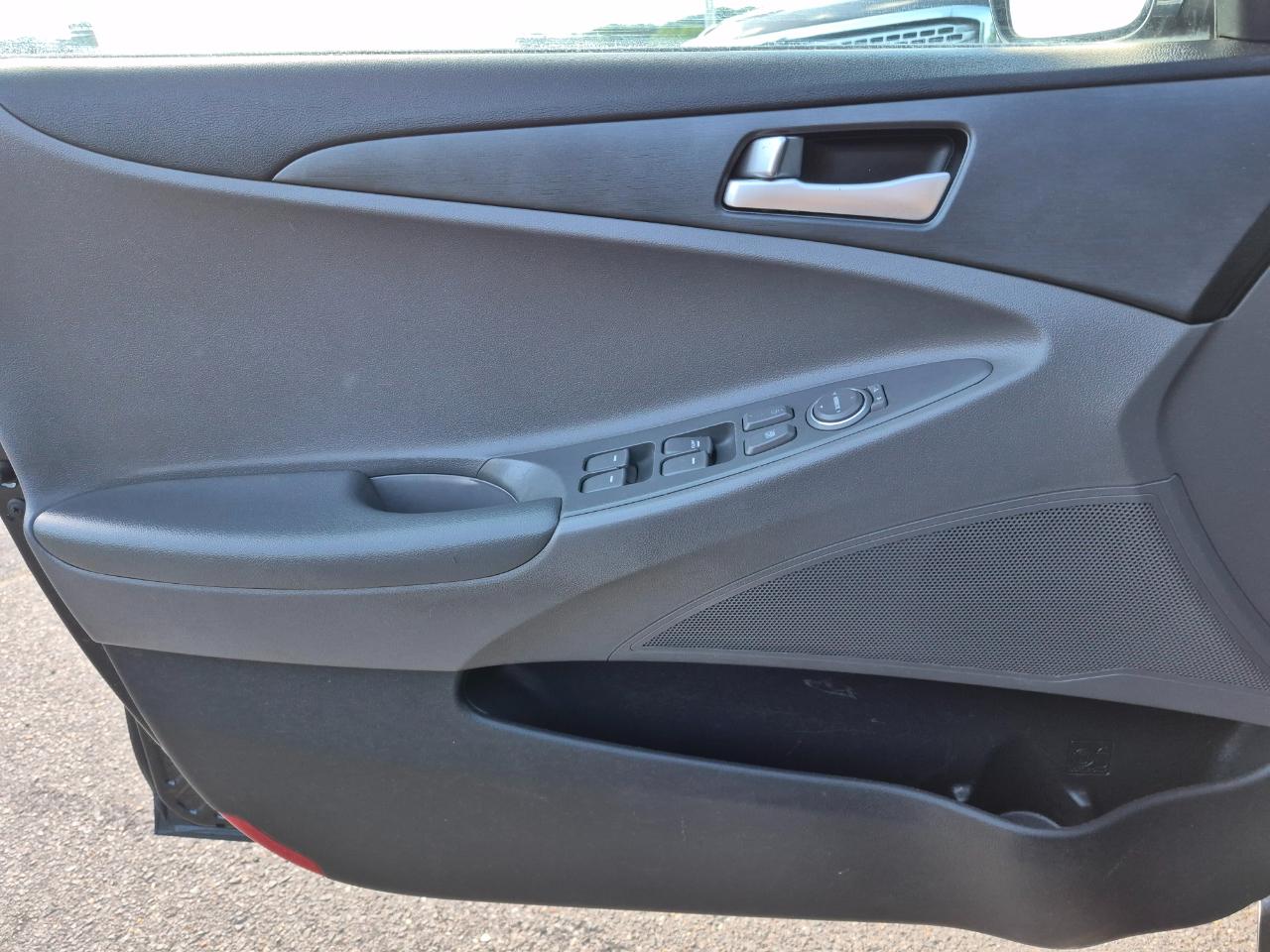 Hyundai Sonata GLS Auto 2012
