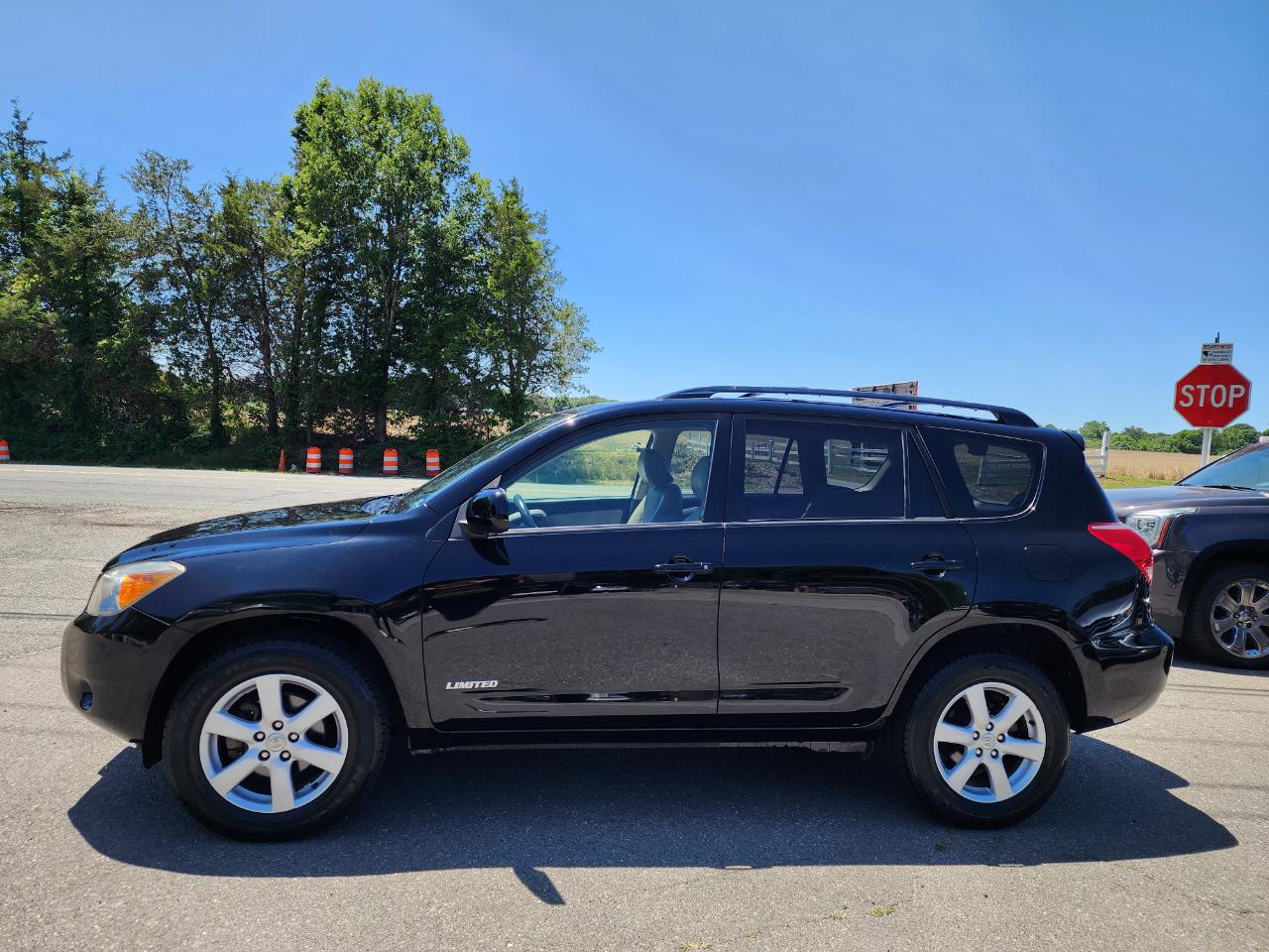 Toyota RAV4 Limited V6 4WD 2007