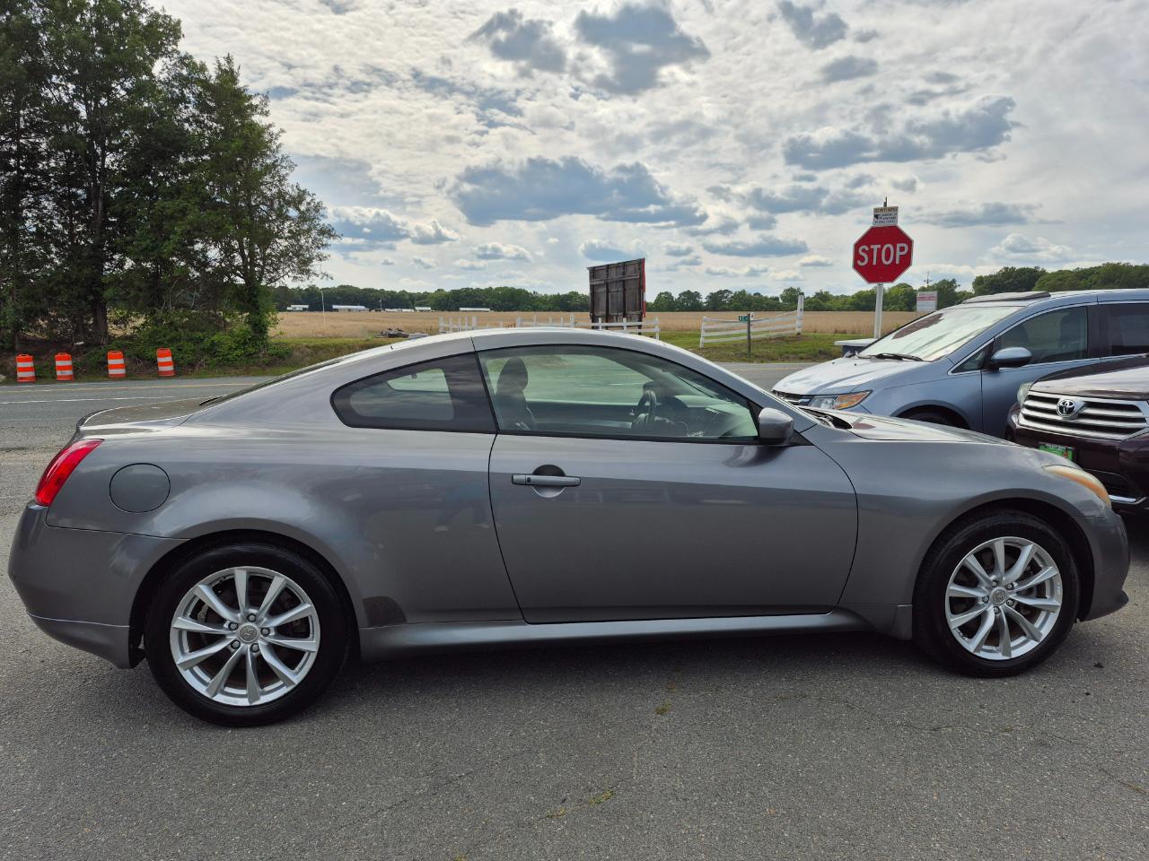 Infiniti G Coupe G37x AWD 2011