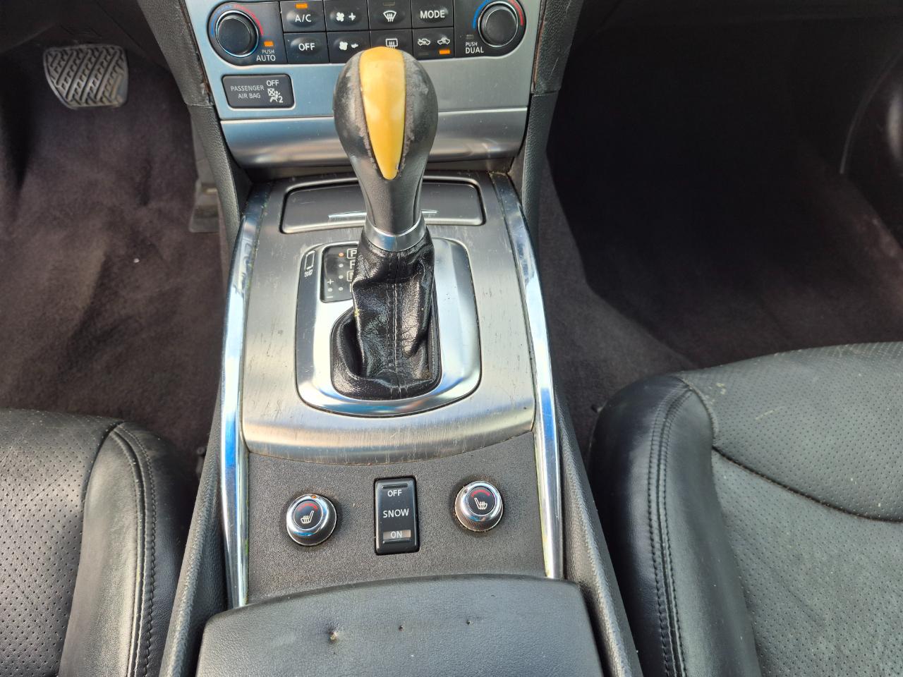 Infiniti G Coupe G37x AWD 2011