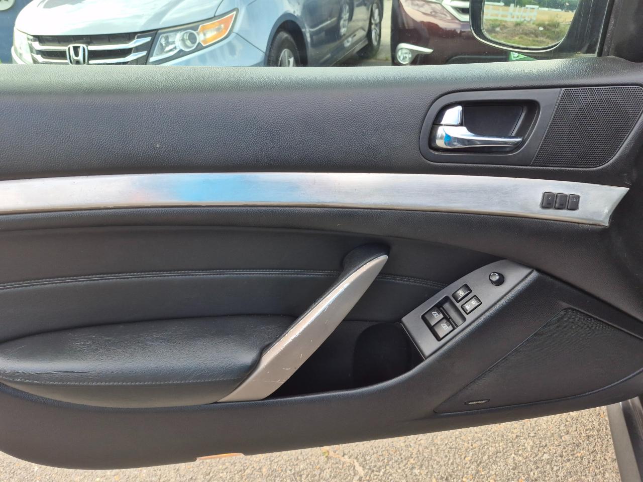 Infiniti G Coupe G37x AWD 2011