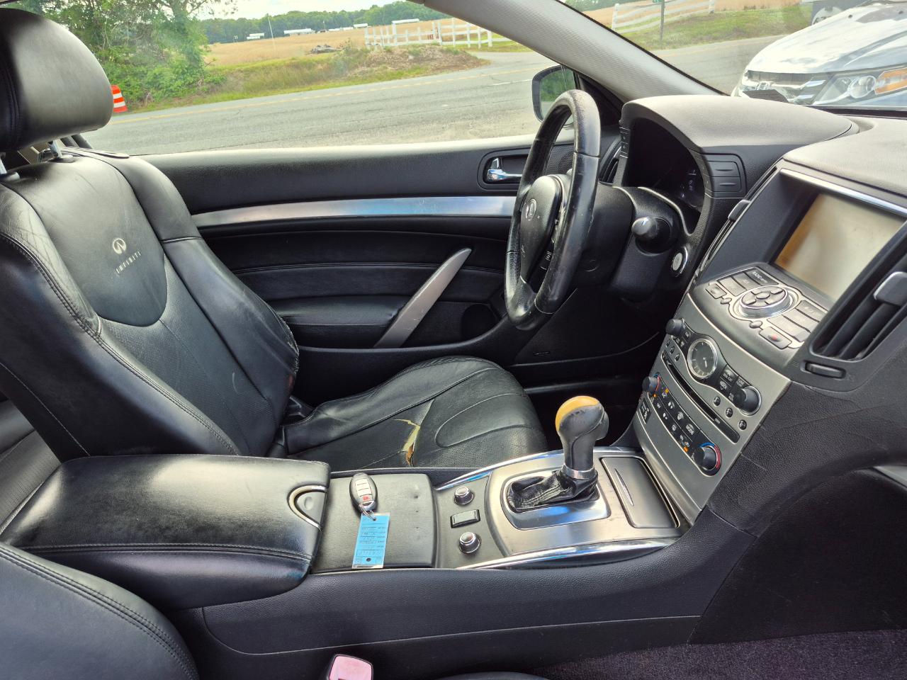 Infiniti G Coupe G37x AWD 2011