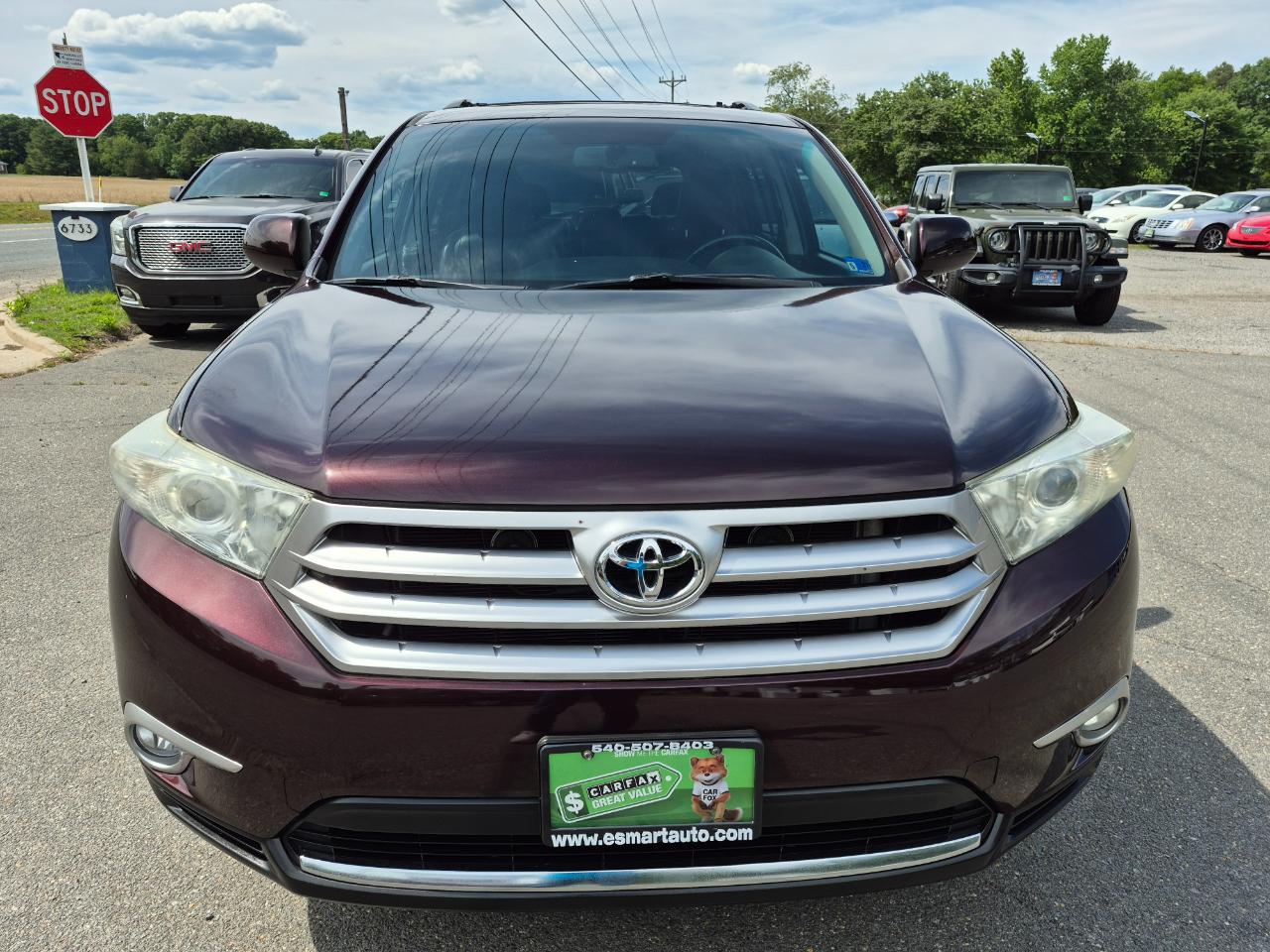 Toyota Highlander Base 2WD V6 2012