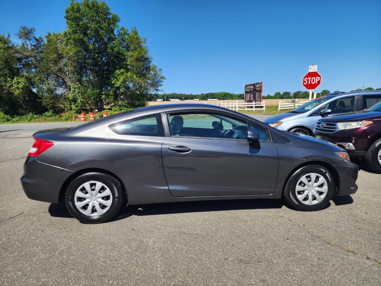 Honda Civic LX Coupe 5-Speed AT 2012