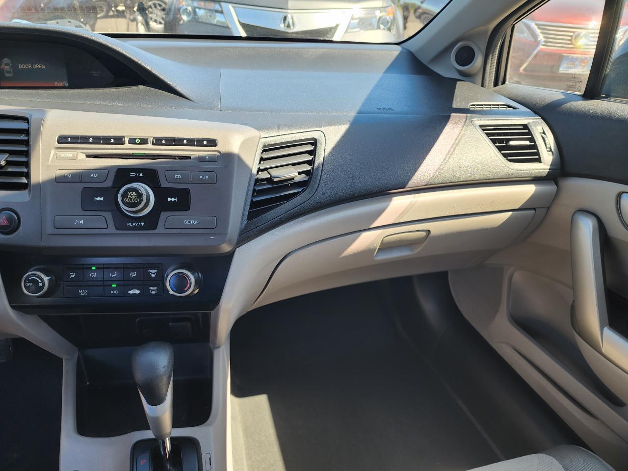 Honda Civic LX Coupe 5-Speed AT 2012