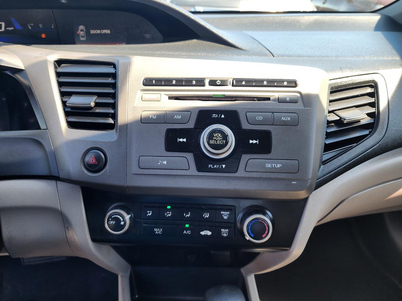 Honda Civic LX Coupe 5-Speed AT 2012