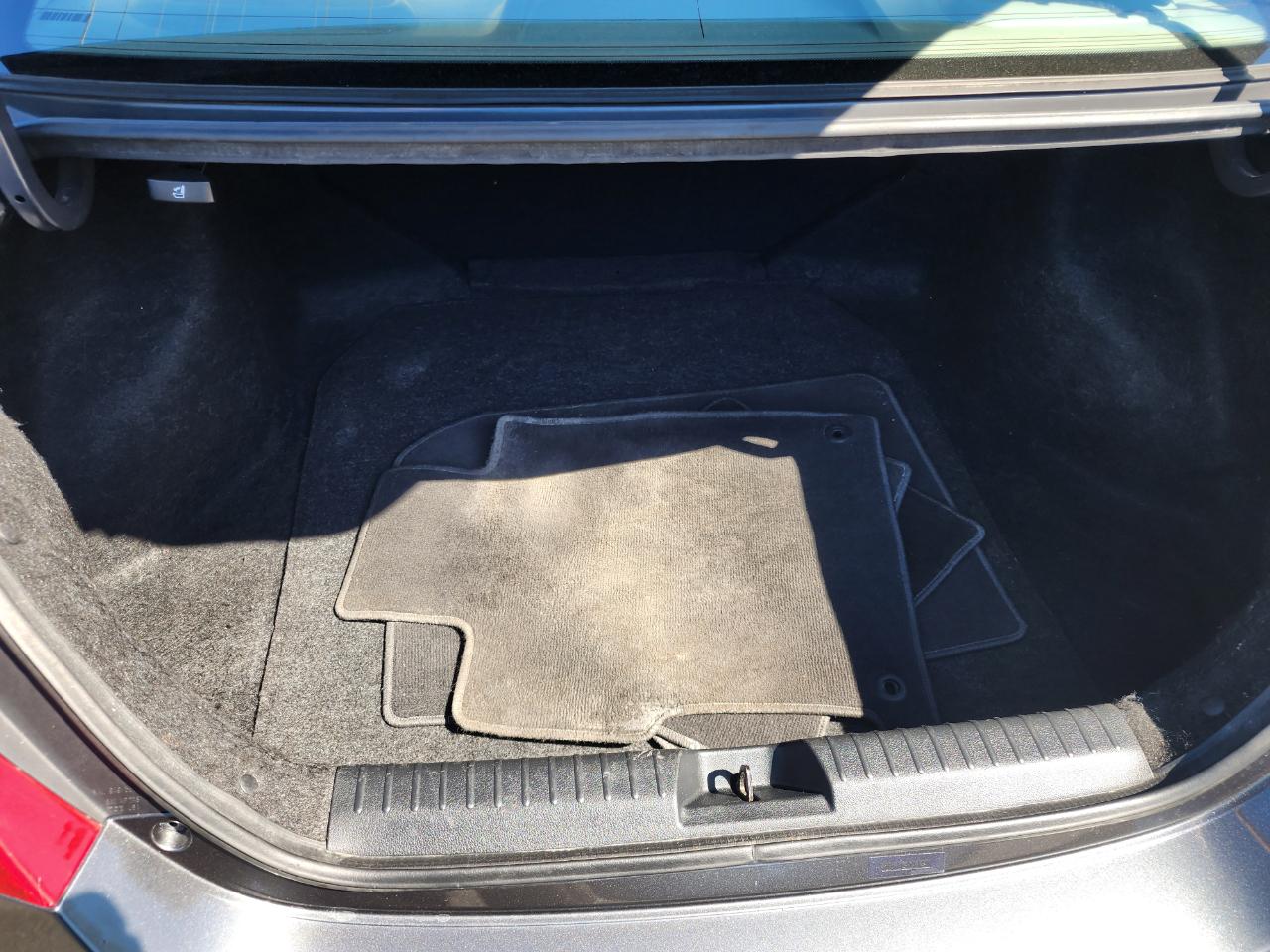 Honda Civic LX Coupe 5-Speed AT 2012
