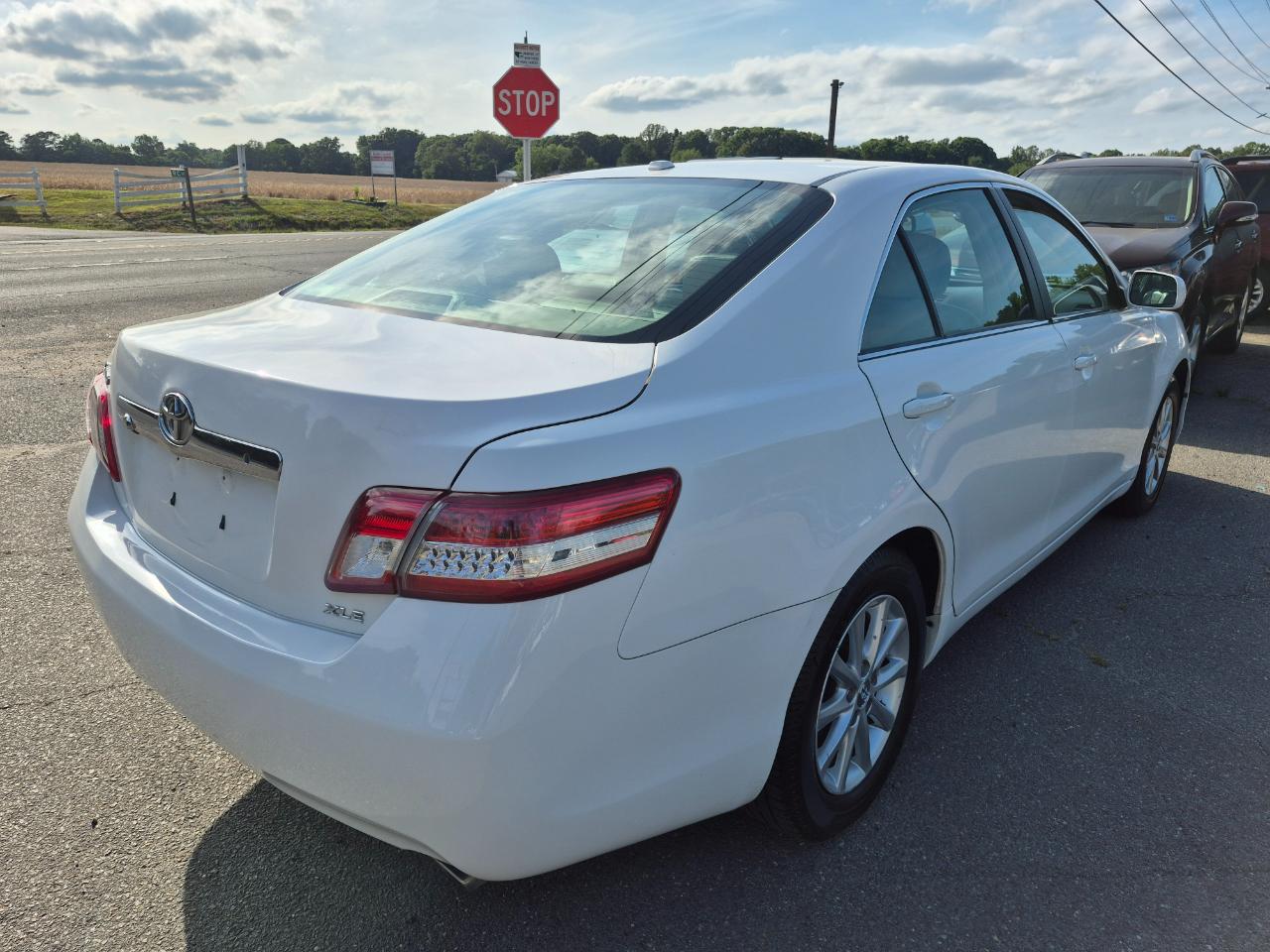 Toyota Camry XLE 4D Sedan 2011