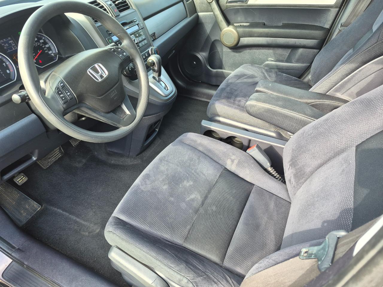 Honda CR-V SE 4WD 5-Speed AT 2011