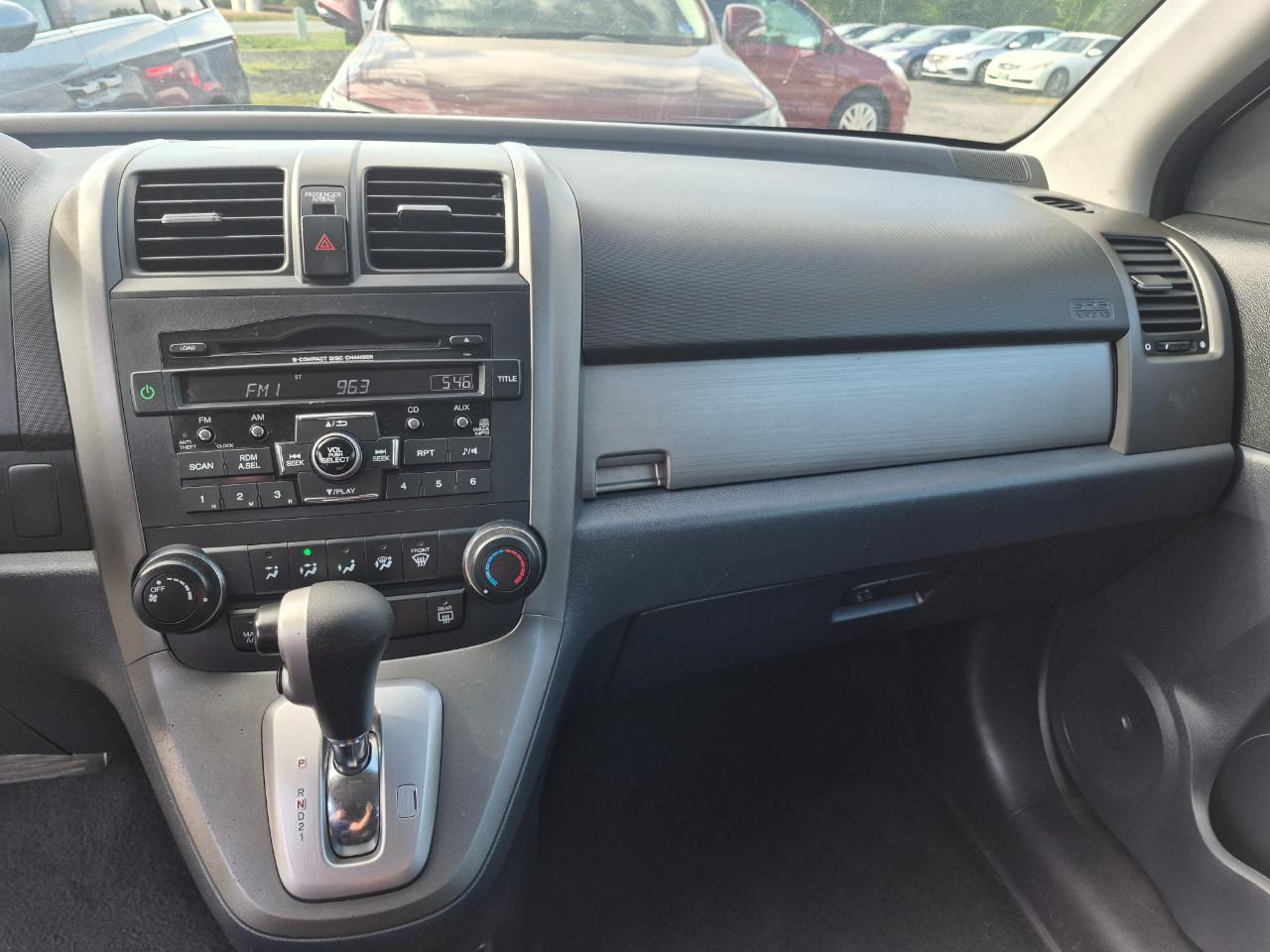 Honda CR-V SE 4WD 5-Speed AT 2011