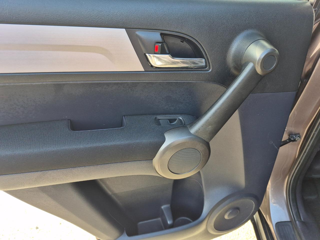 Honda CR-V SE 4WD 5-Speed AT 2011