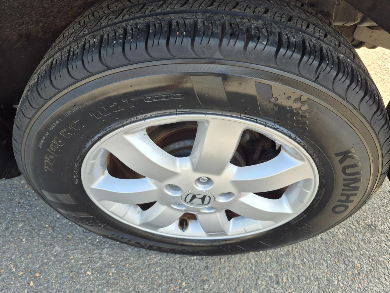 Honda CR-V SE 4WD 5-Speed AT 2011