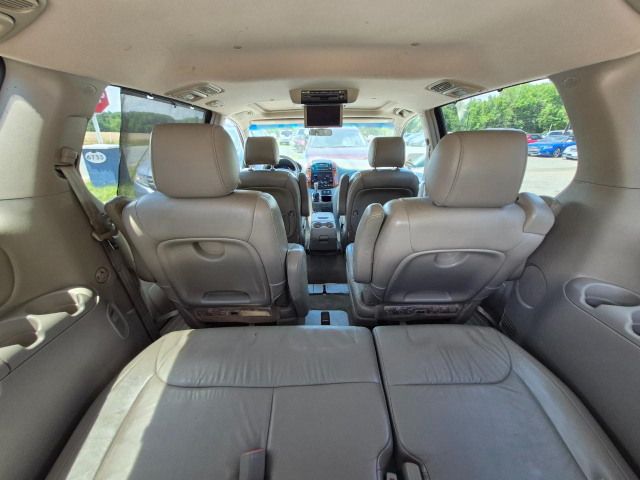 Toyota Sienna XLE Limited FWD 2008