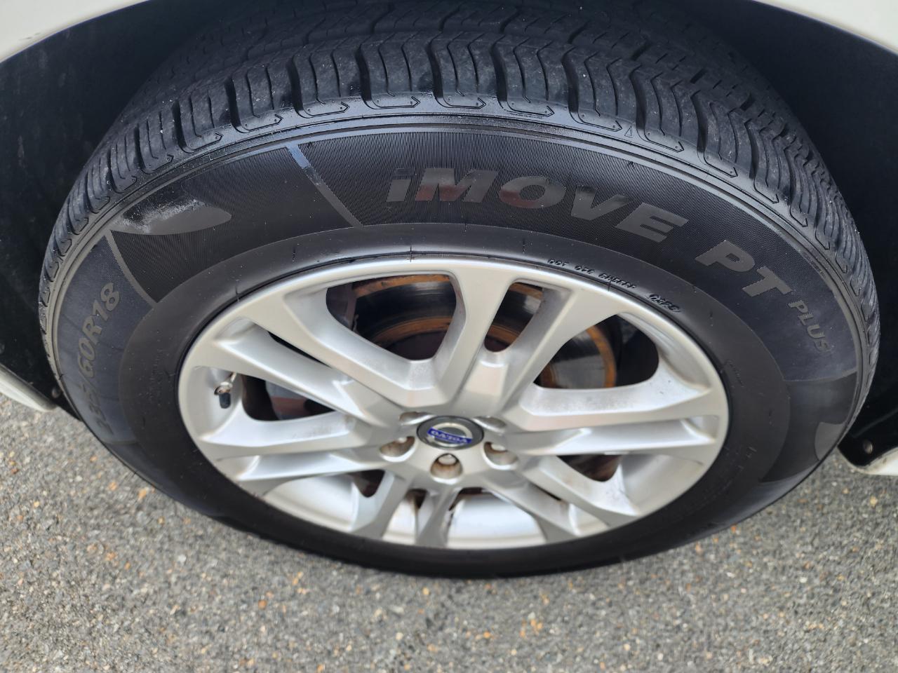 Volvo XC60 AWD 4dr 3.2L Premier Plus 2015