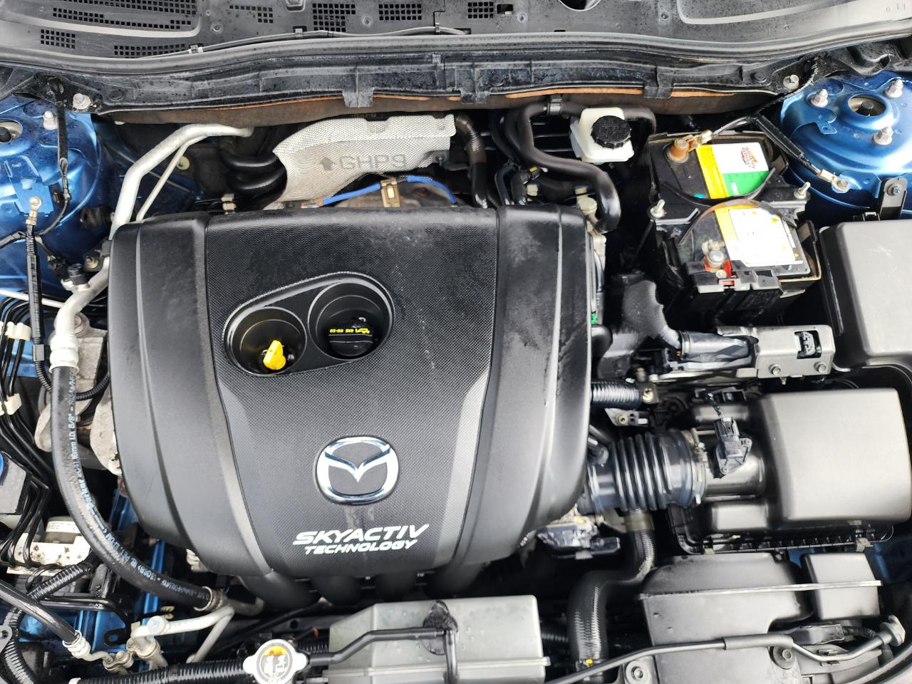 Mazda MAZDA3 Grand Touring 4-Door 2017