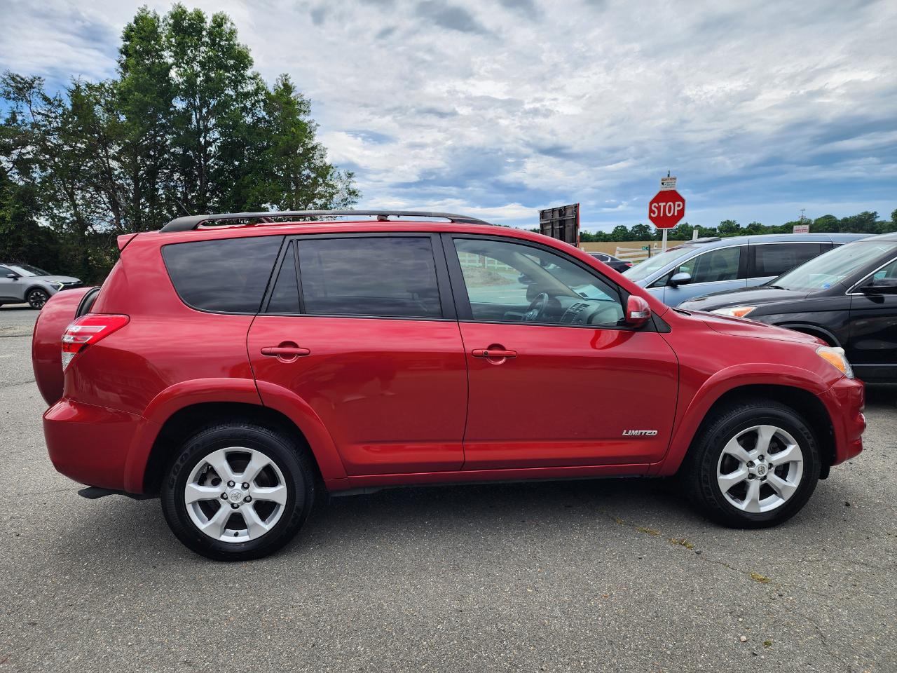 Toyota RAV4 Limited V6 4WD 2009