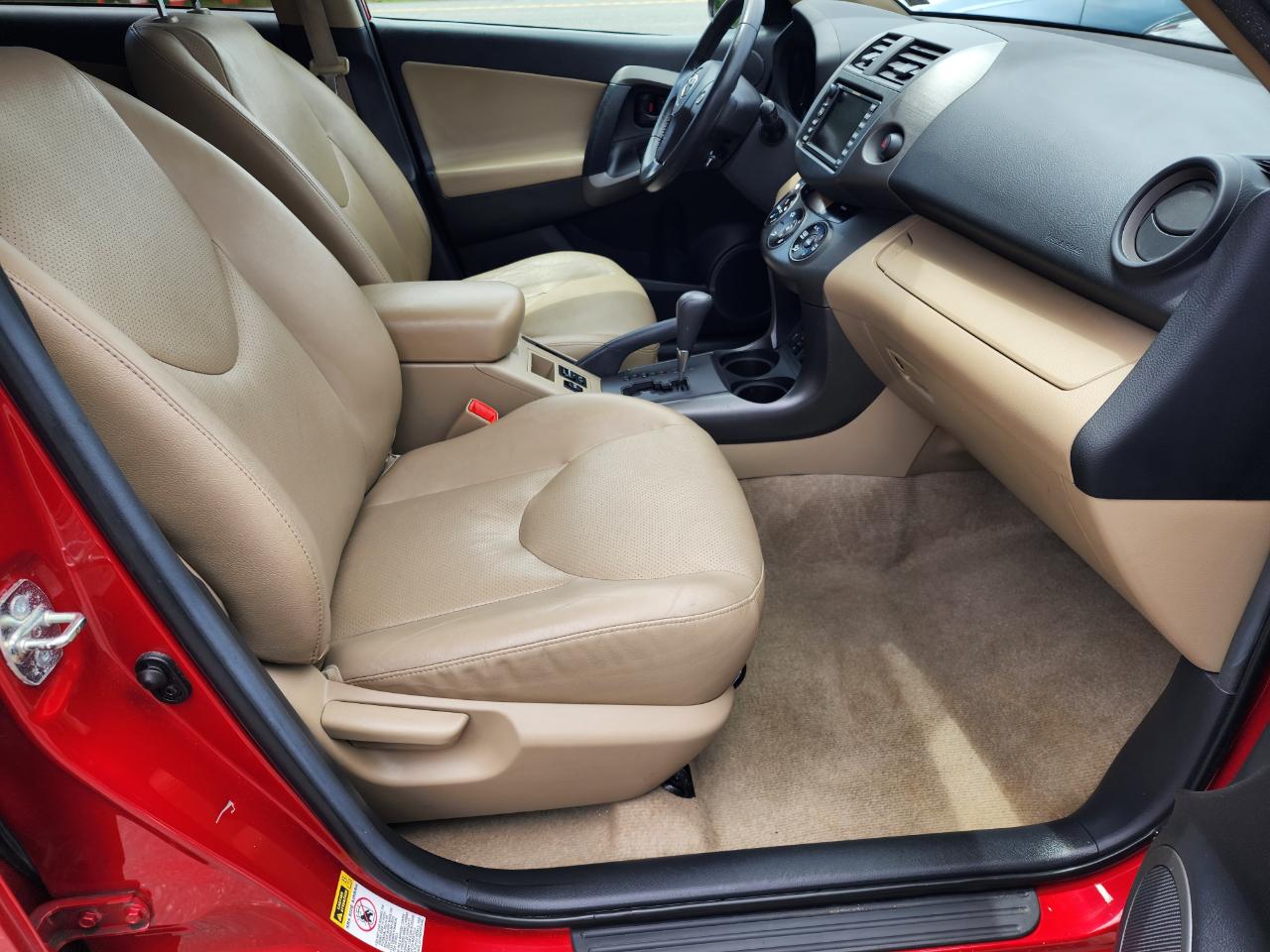 Toyota RAV4 Limited V6 4WD 2009
