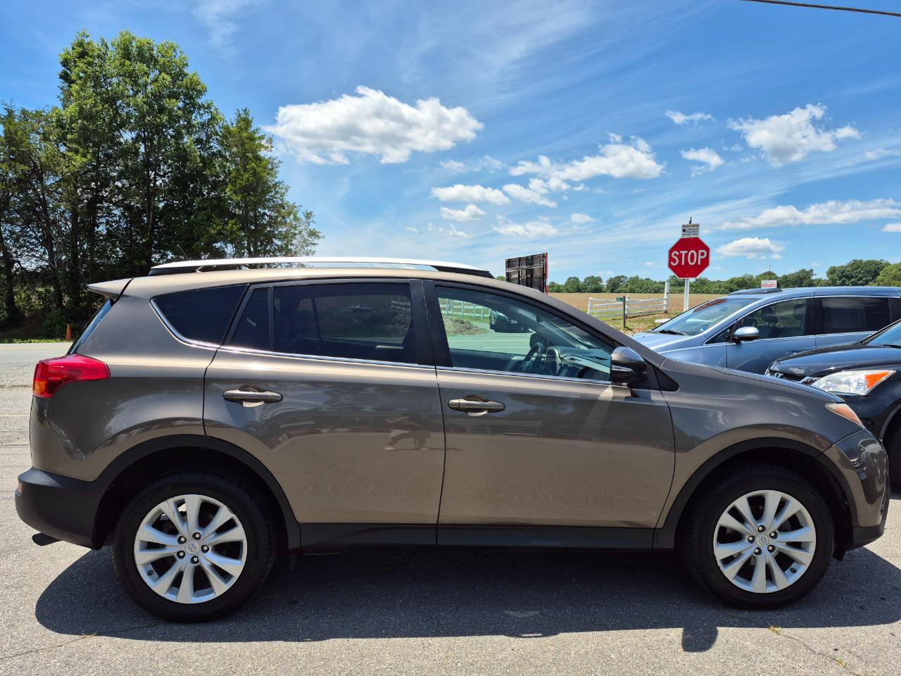 Toyota RAV4 Limited AWD 2015