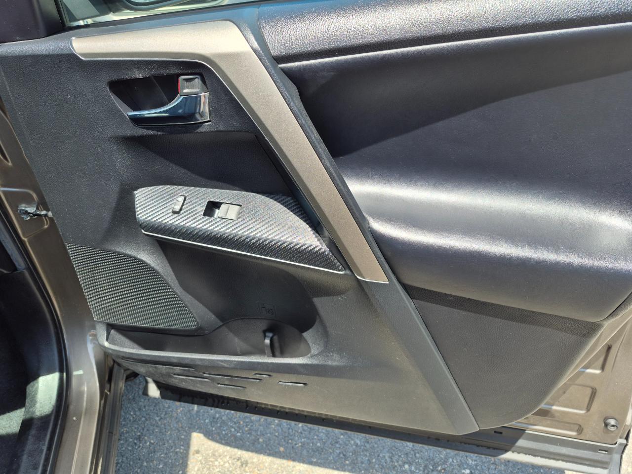 Toyota RAV4 Limited AWD 2015