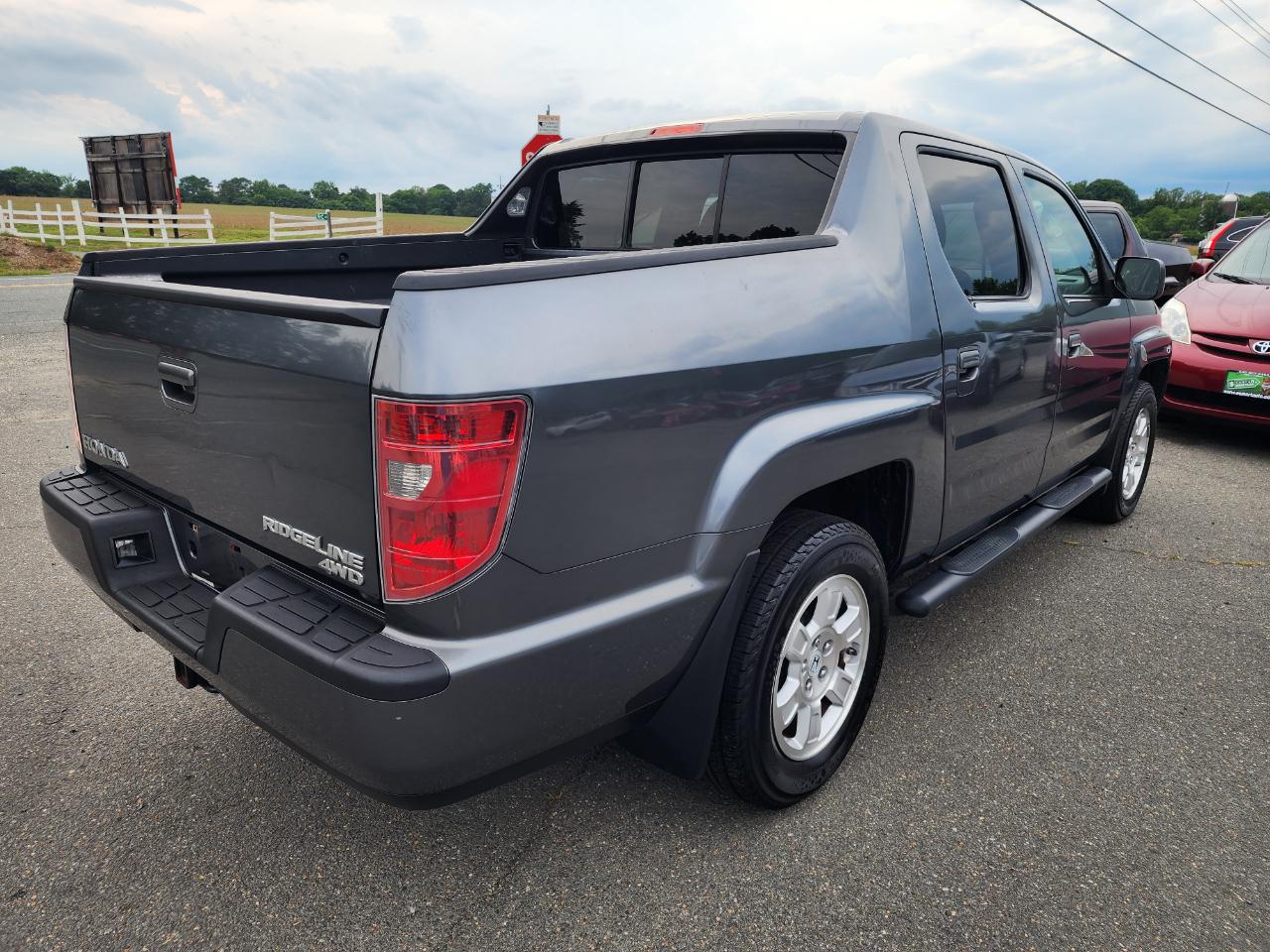 Honda Ridgeline RTS 2010