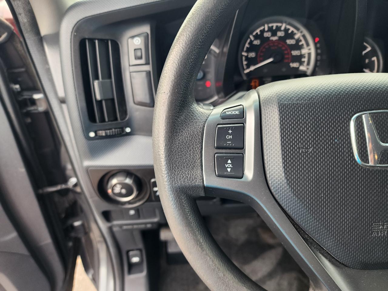 Honda Ridgeline RTS 2010