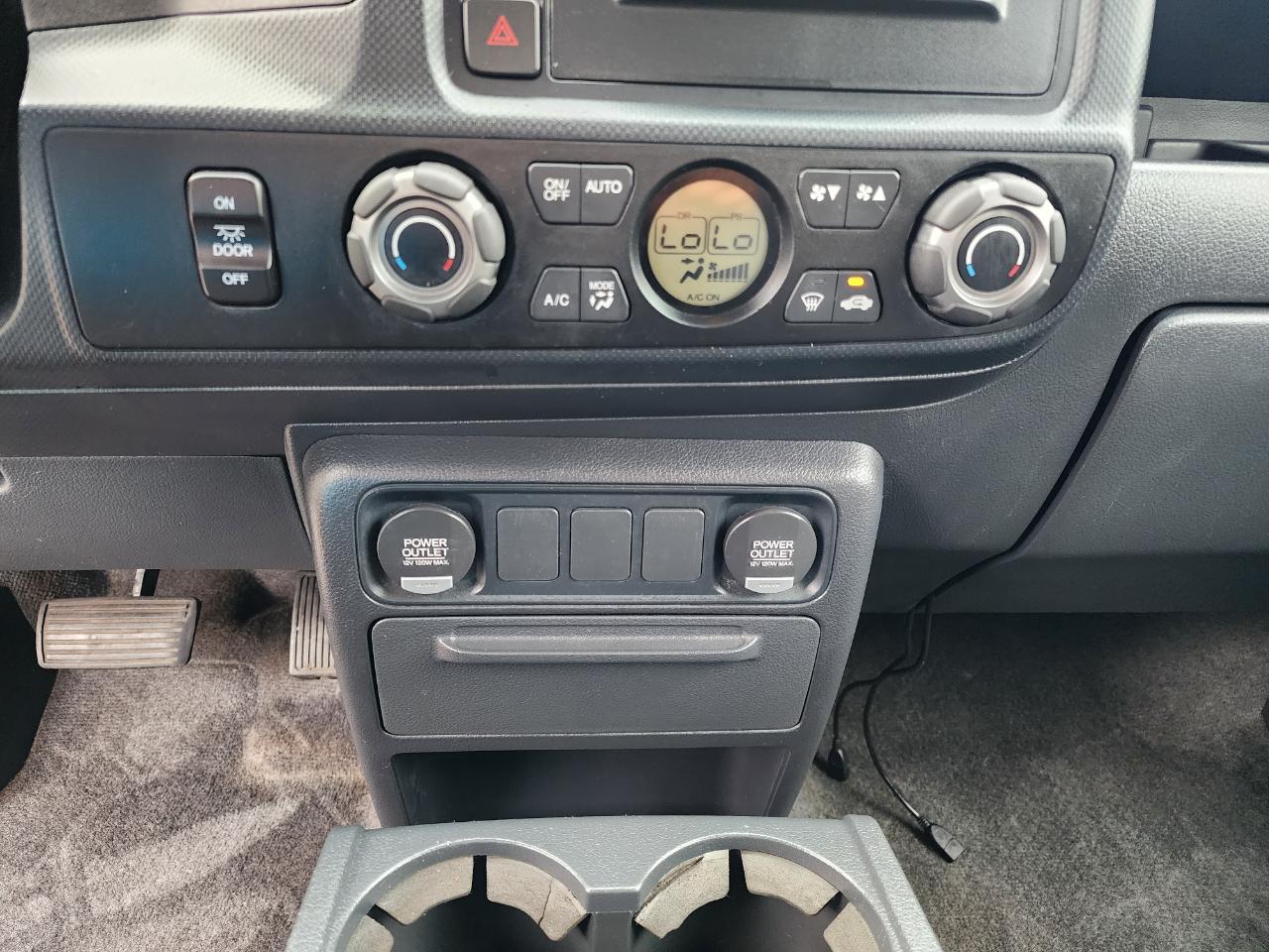 Honda Ridgeline RTS 2010