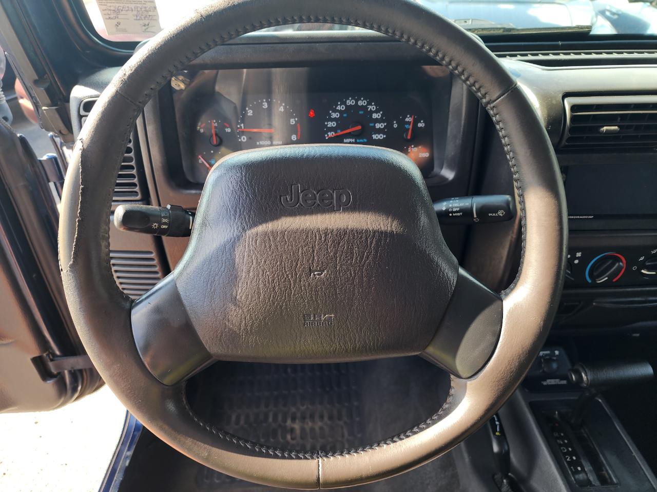 Jeep Wrangler SE 2001