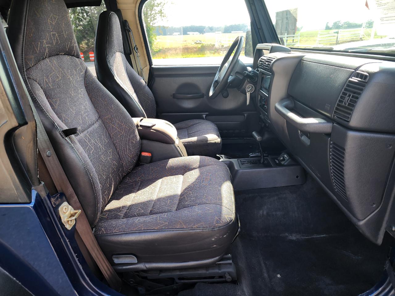 Jeep Wrangler SE 2001