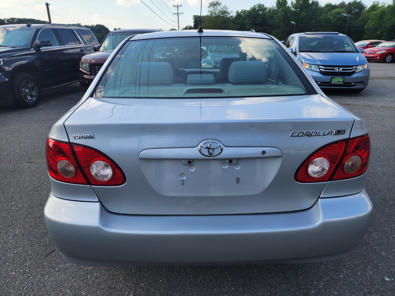 Toyota Corolla LE 2006